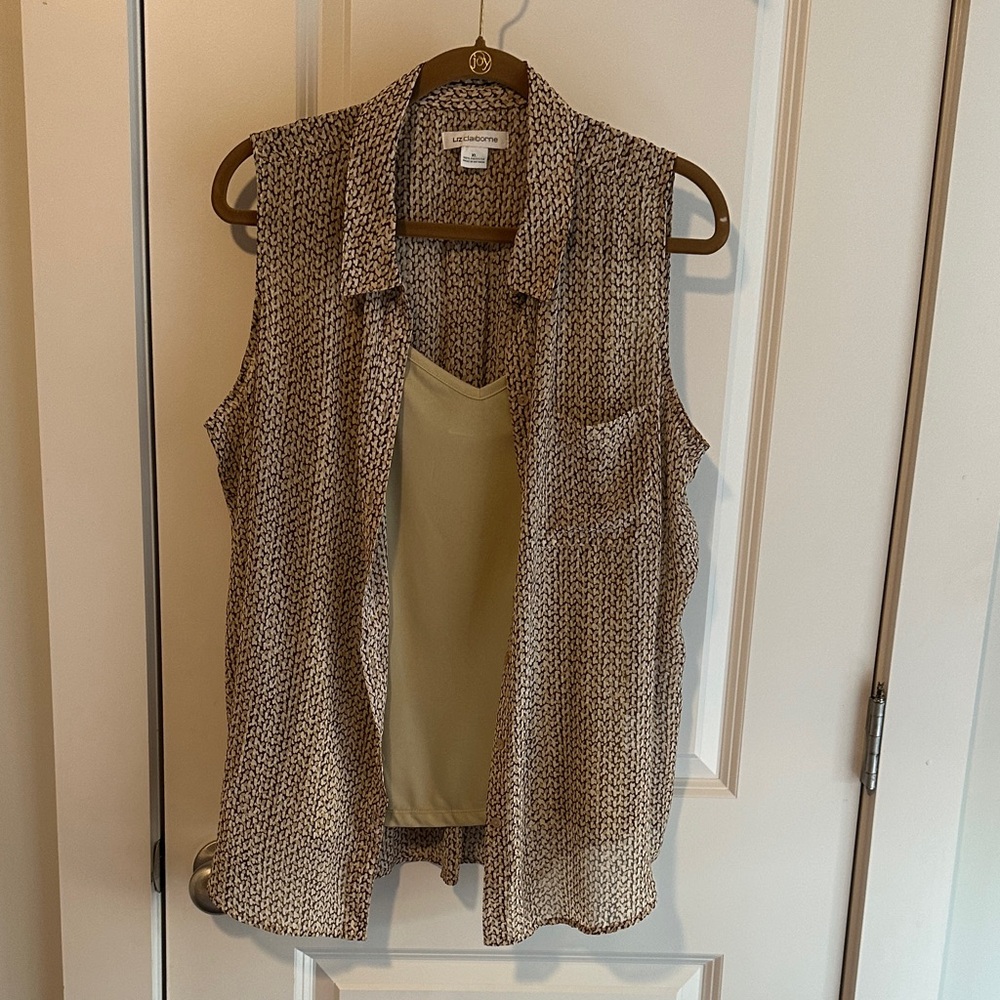 Liz Claiborne Patterned Sleeveless Blouse with Inner Tank